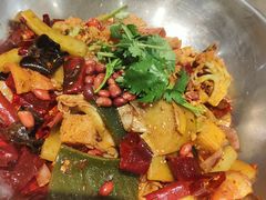 -拿渡麻辣香锅(世茂广场·工三店)