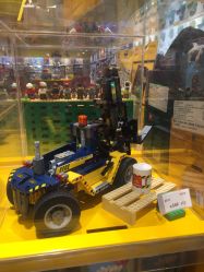 -乐高授权专卖店(朝阳大悦城店)