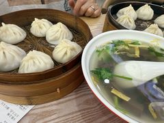 -珊珊小笼馆(仙霞路店)