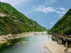 -汉中石门栈道风景区