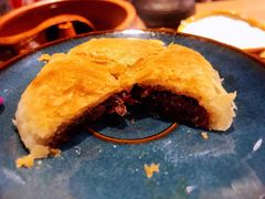 现烤鲜花饼-麦麦山云南菜(复地活力城店)