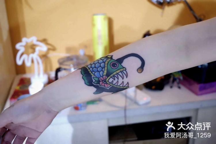 肆目刺青 东郊记忆店 风格 卡通暗黑动物店里有猫猫叫 大众点评移动版