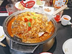 -辣尚瘾·烤鱼·新川菜(牡丹园直营店)