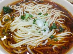 重庆小面-秦云老太婆摊摊面(较场口店)