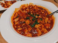 -渝信川菜 · 川味家常菜(财富购物中心店)