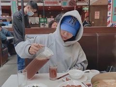 -肥仔文澳门猪骨煲(南京西路店)