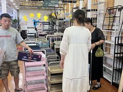 -西北轻工批发市场