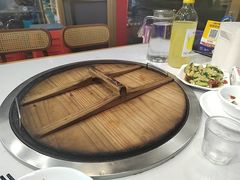 -鲁员外地锅鸡地锅鱼(古墩路店)
