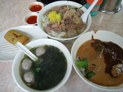 -华威达牛庄(黄埔大道西店)