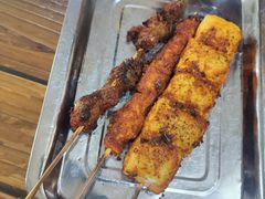 -珀玉莲花白米线店