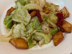 -汗腾格里·风味餐厅(新疆驻京办店)