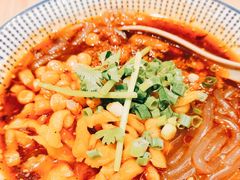酸辣粉-遇见小面(东方宝泰店)