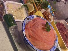 -钢管厂五区小郡肝串串香(滨江店)