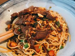 牛肉拌粉-万方圆拌粉瓦罐汤(滕王阁旗舰店)