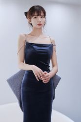 -艾米丽婚纱礼服