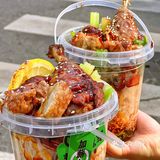 这个点想不想吃刚刚烤出来马路边边的冒烤鸭🦆