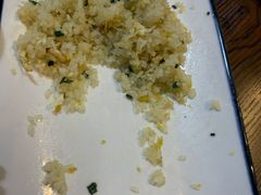 -虾弄弄海派小龙虾·牛羊蝎子火锅