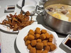 -肥仔文澳门猪骨煲(南京西路店)