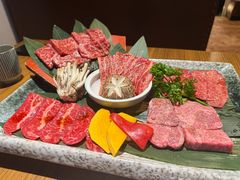 -炼火烤肉店
