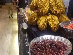 -东方红海鲜百汇(国际大厦店)