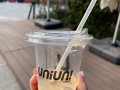 拿铁-UNI UNI(环亚凯瑟琳店)