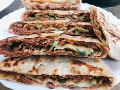 -溢心园香河肉饼总店