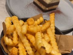 -必胜客(仲盛商城王安宇主题店)