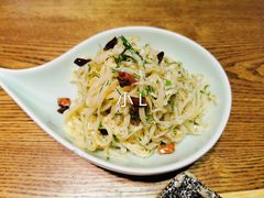 -金牌老碗时尚陕菜(王府井百货店)