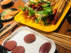 -牛小嫩串串火锅(老国贸总店)