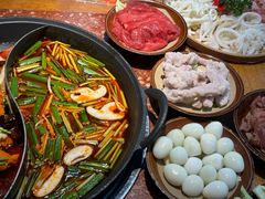 -赵美丽·重庆社区火锅·直营店(火车东站·中豪国际店)