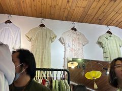 -暮晚尘香汉服旗袍