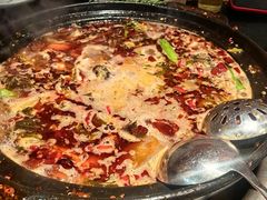 -小饕荟雅安贡椒鱼鲜馆(广福桥店)