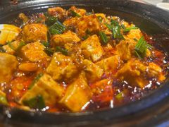 -万重锦·人文川菜馆(骡马市店)