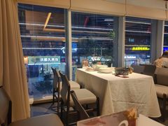-千百味红餐厅·非遗江西菜(绿地双子塔总店)