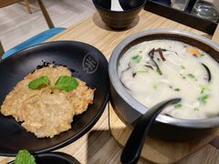 -渔米丰·广府鱼汤米线(光明广场店)