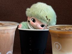 -HOT CRUSH趁热集合·现烤面包(上海环球港店)