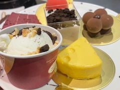 -淡尾·海鲜自助概念餐厅(虹桥南丰城店)