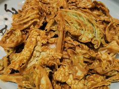 麻酱拌白菜-卫鼎轩·家宴(水上公园店)