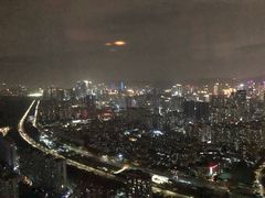 -长富金茂大厦