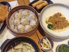 -馋三尺蟹粉小笼(人民广场店)