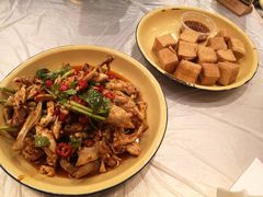 -东排食堂长沙小吃大排档(五一广场店)