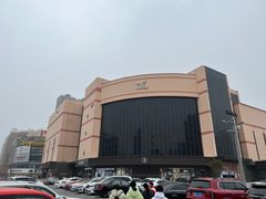 -胖东来生活广场(健康路店)