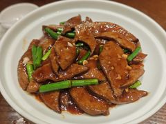 -唐山宴百姓府邸院落中餐