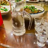 猪耳朵，牛头肉，凉粉，都不错，西湖牛肉羹，肚丝汤