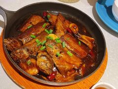 铁板红烧杂鱼-贴阁碧(东渡路店)