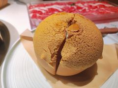 领鲜菠萝包-领鲜天下·焗海鲜·花胶鸡(天目里店)