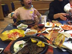 -吉布鲁牛排烤肉海鲜自助(大英商业街店)