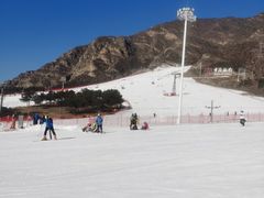 -石京龙滑雪场-停车场