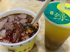 -覃肥叔桂林米粉(粮道街店)
