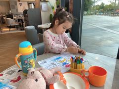 -必胜客(尹山湖歌林公园店)